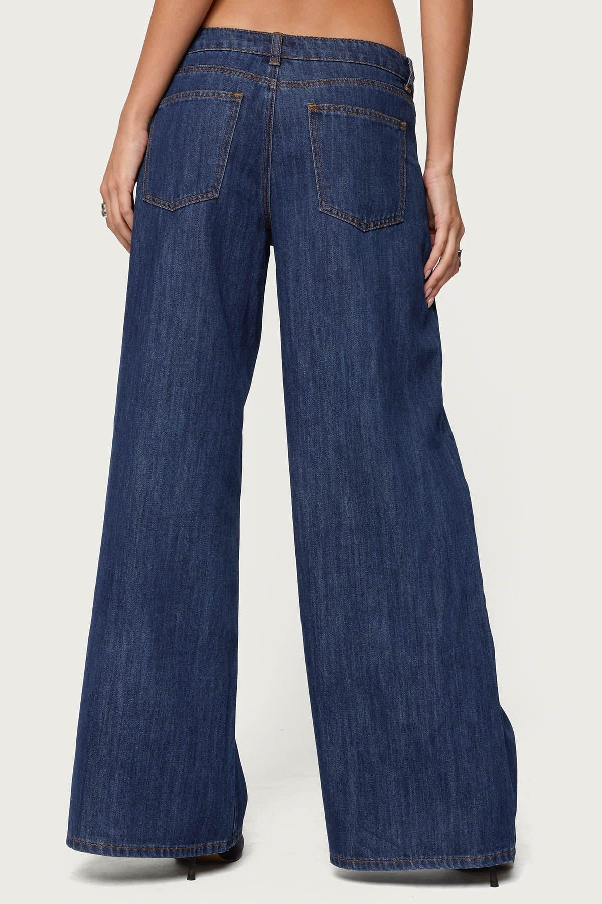 Jimena Low Rise Wide Leg Jeans in Rigid Cotton Denim