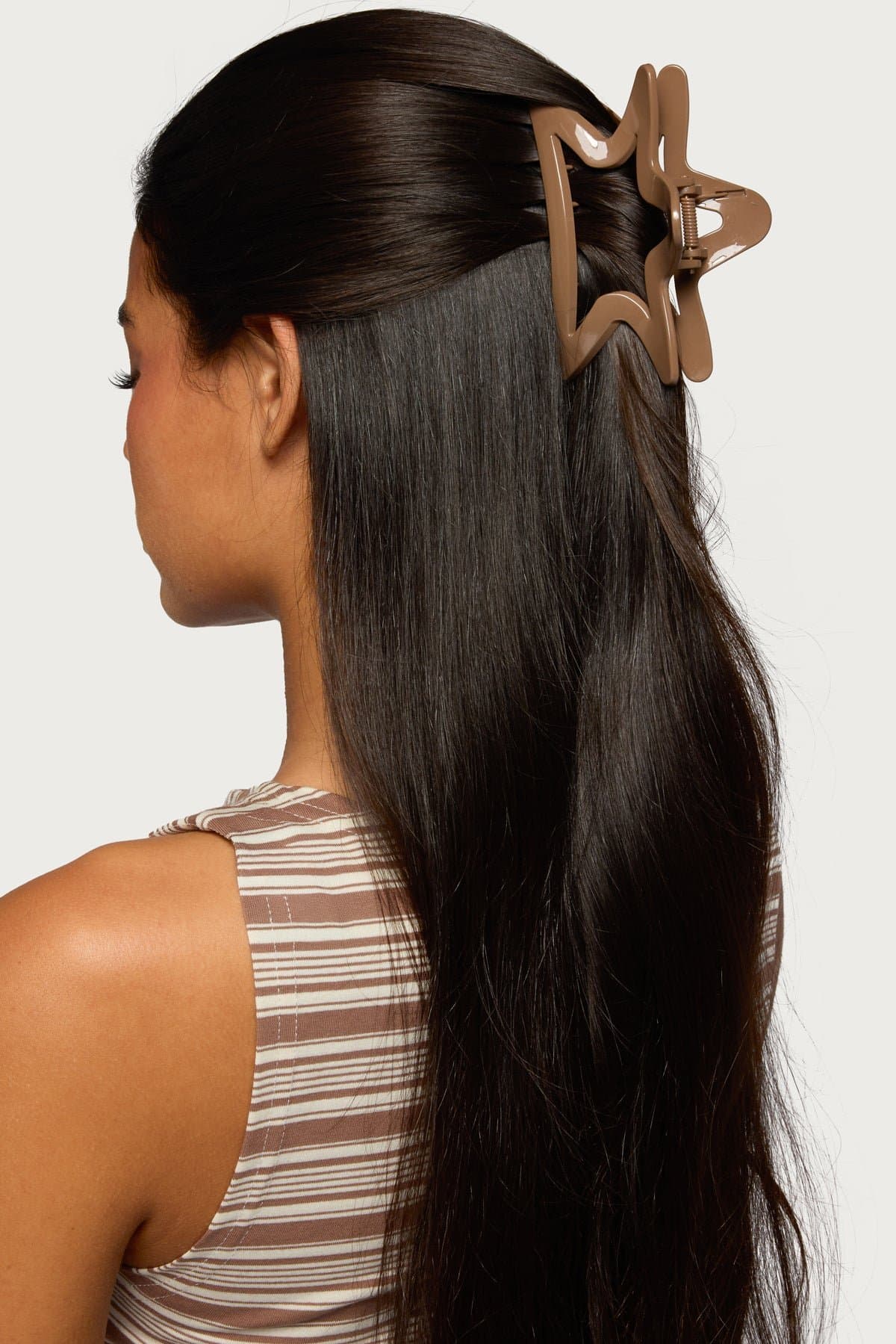 Star Claw Clip Hair Accessory - 4.3 Inch Plastic Star Design