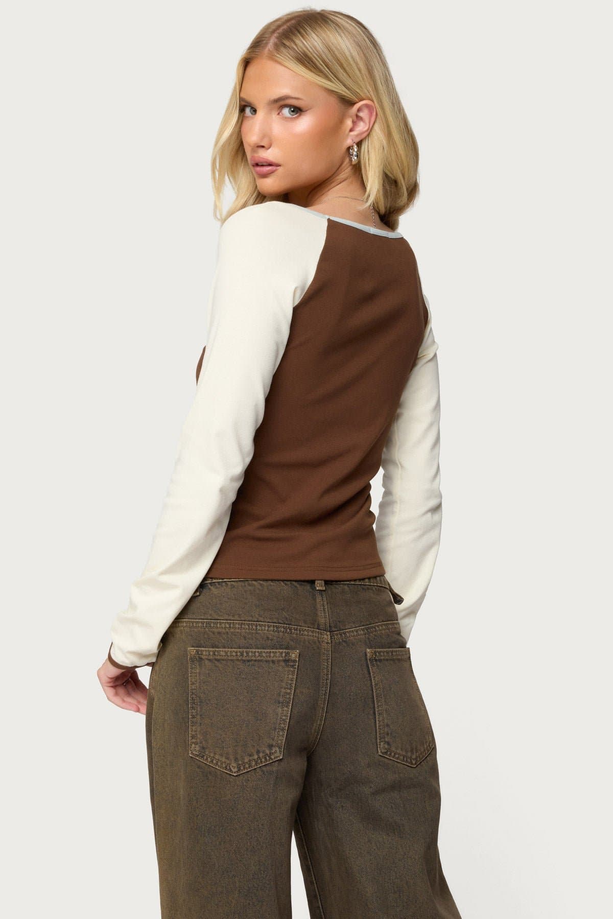 Ronie Contrast Raglan Top - Long Sleeve V-Neck Cotton Spandex Women's Top