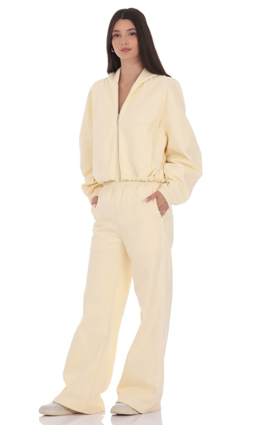 Lucy Back Pocket Sweatpants in Cream