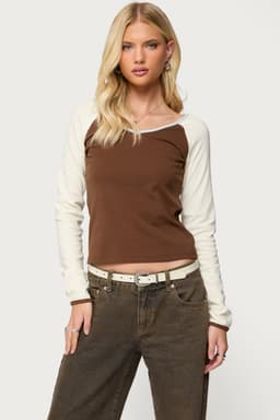 Ronie Contrast Raglan Top - Long Sleeve V-Neck Cotton Spandex Women's Top