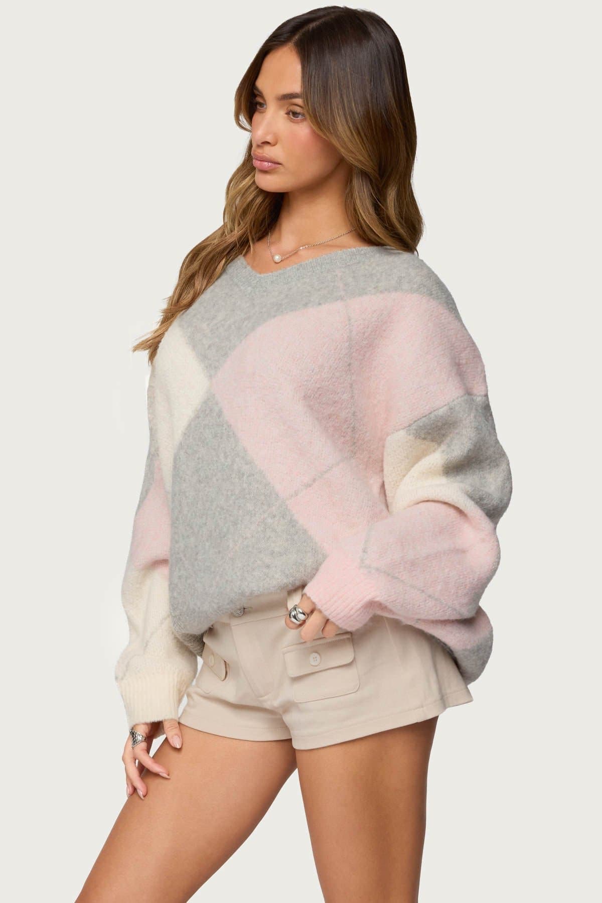 Elda Oversized Argyle Sweater - V-Neck Knit Acrylic Polyester Spandex