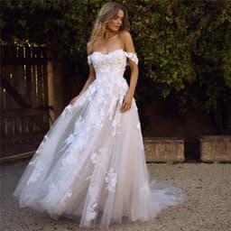 Short Vintage Strapless Wedding Dress with Small Train Polyester