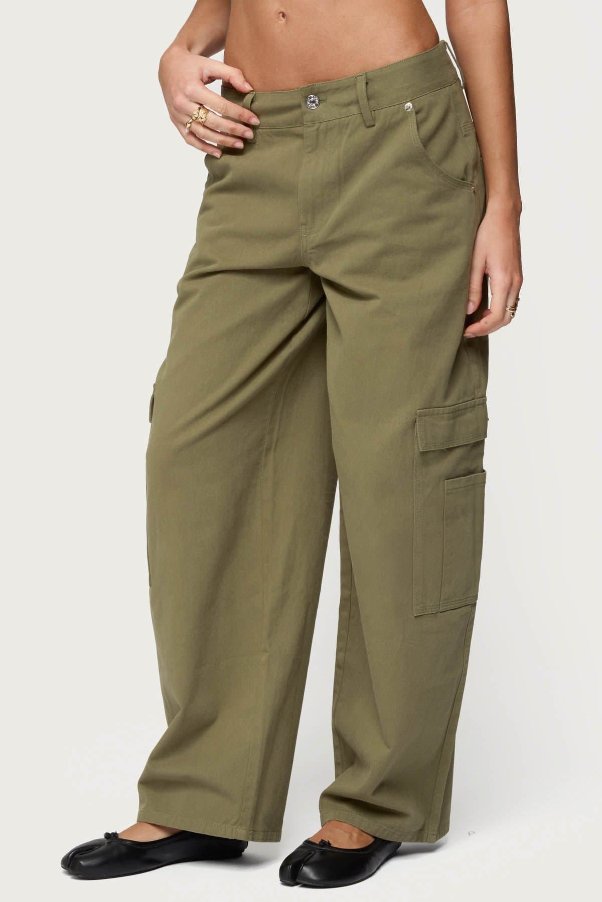 Jadah Low Rise Baggy Cargo Pants - 100% Cotton, Size S Inseam 30.5in