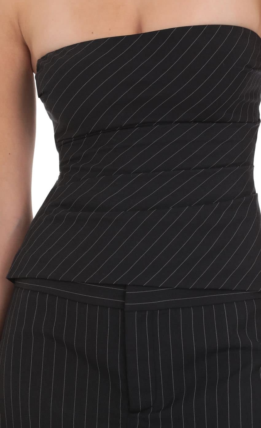 Willow Strapless Top