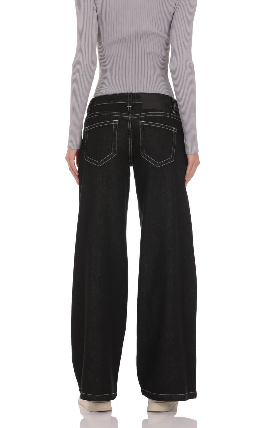 Low Rise Wide Leg Jeans in Black