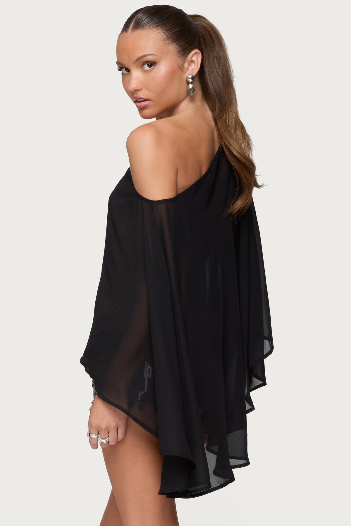 Sheer Chiffon Asymmetric Off-Shoulder Poncho
