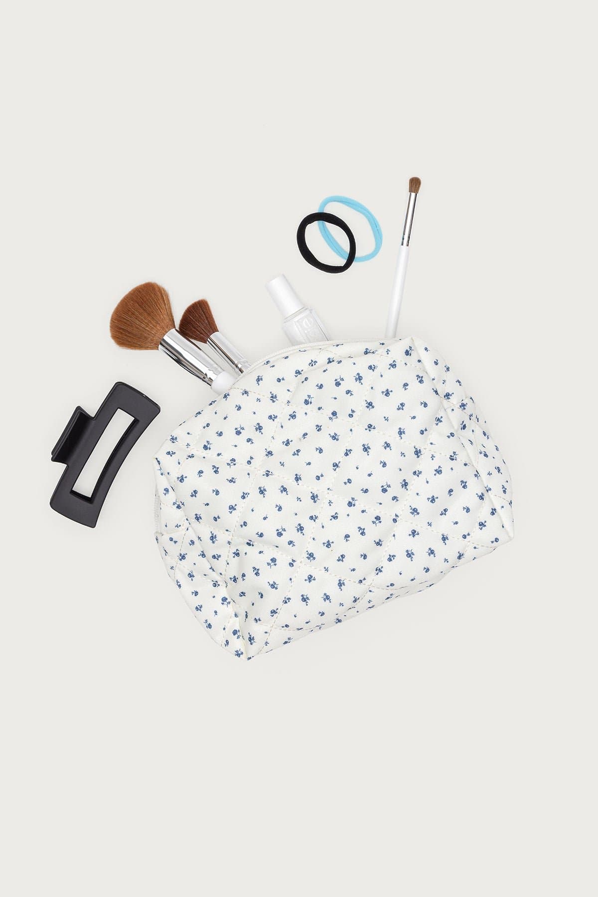 Bloomy Quilted Makeup Bag Floral Print Polyester 7.8x6.1x5.7 inches