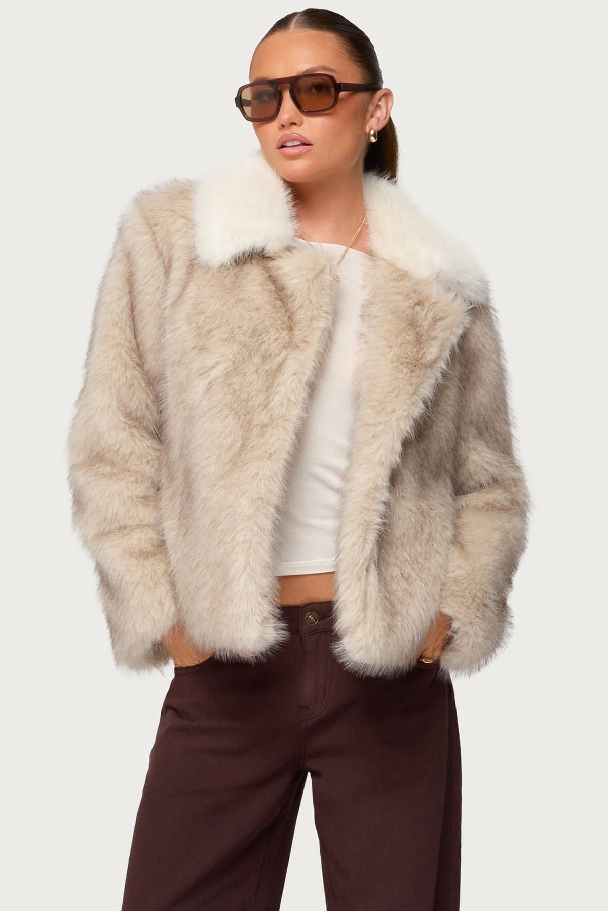 Contrast Collar Faux Fur Jacket - Polyester Women's Outerwear Size S