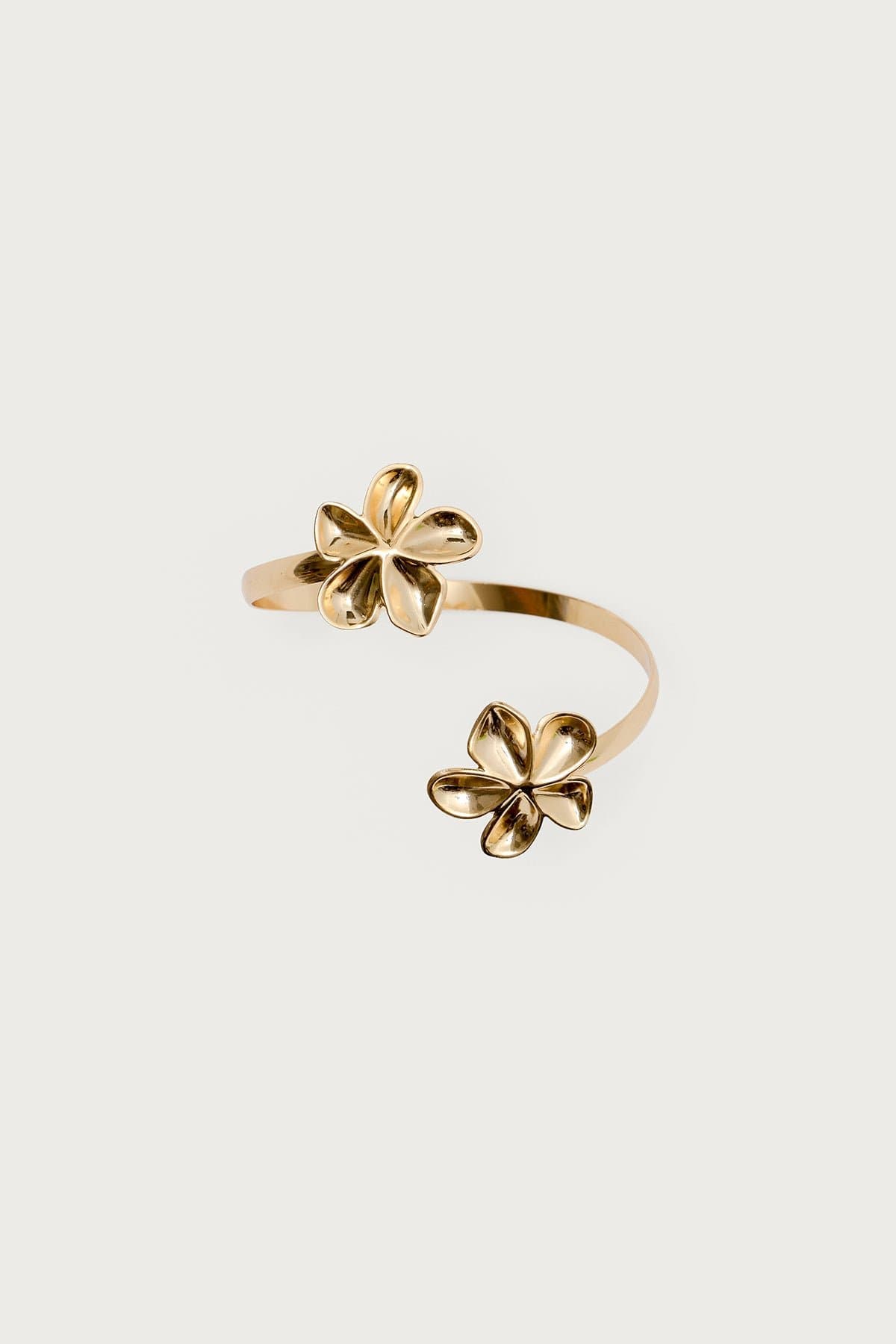 Flower Arm Cuff Gold Tone Metal 2.8 Inch Length Jewelry Accessory