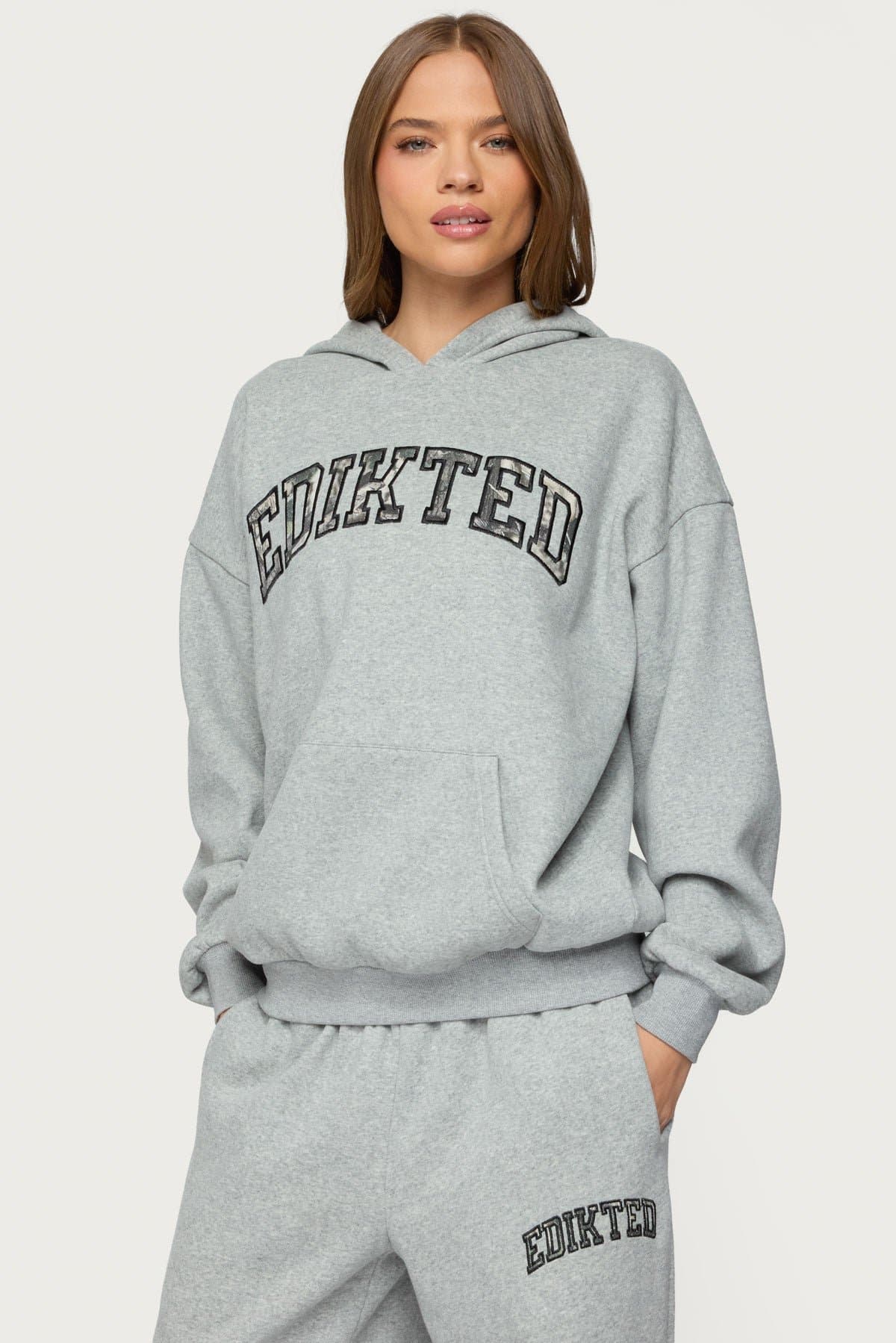 Camo Crush Edikted Oversized Hoodie - Polyester Cotton Camo Graphic Patch