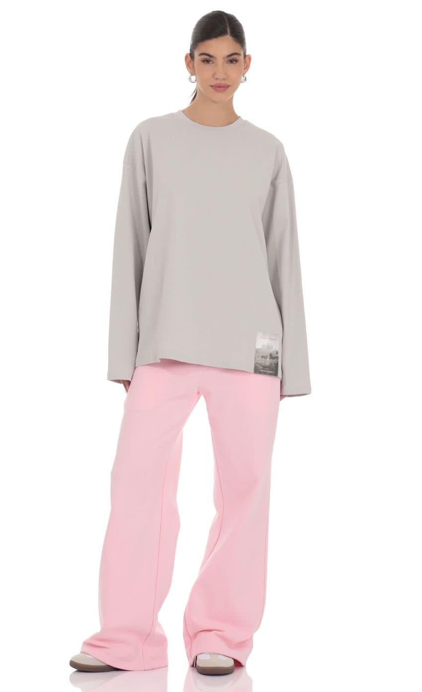 Lucy Graphic Crewneck Shirt in Grey