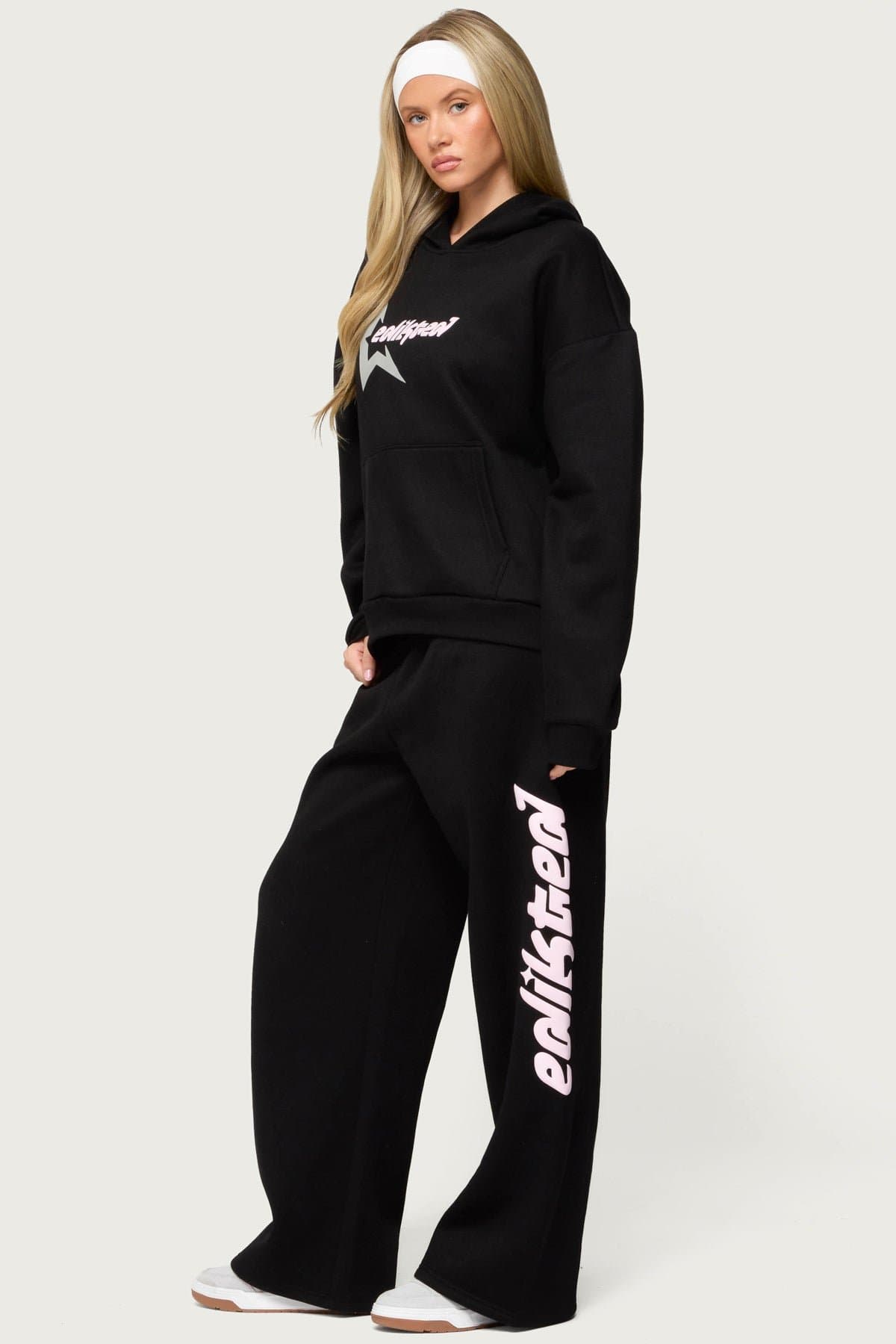 Edikted Star Graphic Hoodie - Polyester Cotton Spandex Unisex