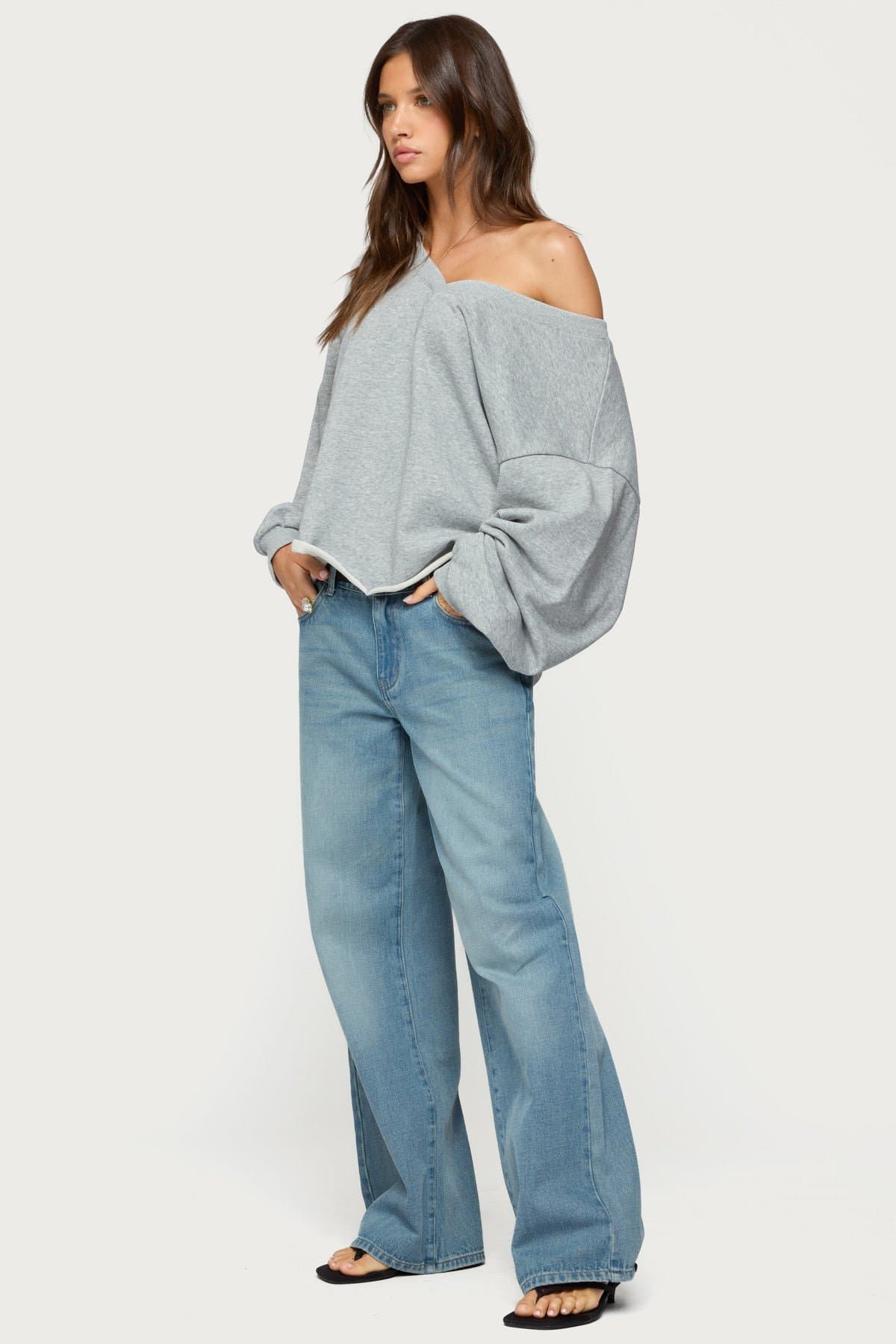 Winfred Oversized V Neck Sweatshirt - Cotton Polyester Blend