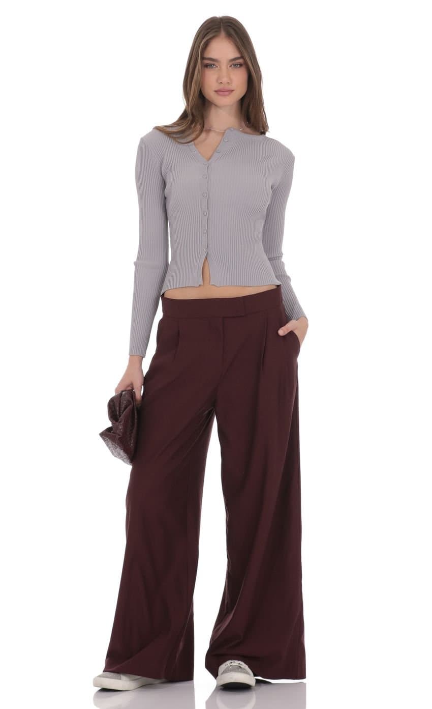 Pleated Baggy Trousers in Burgundy