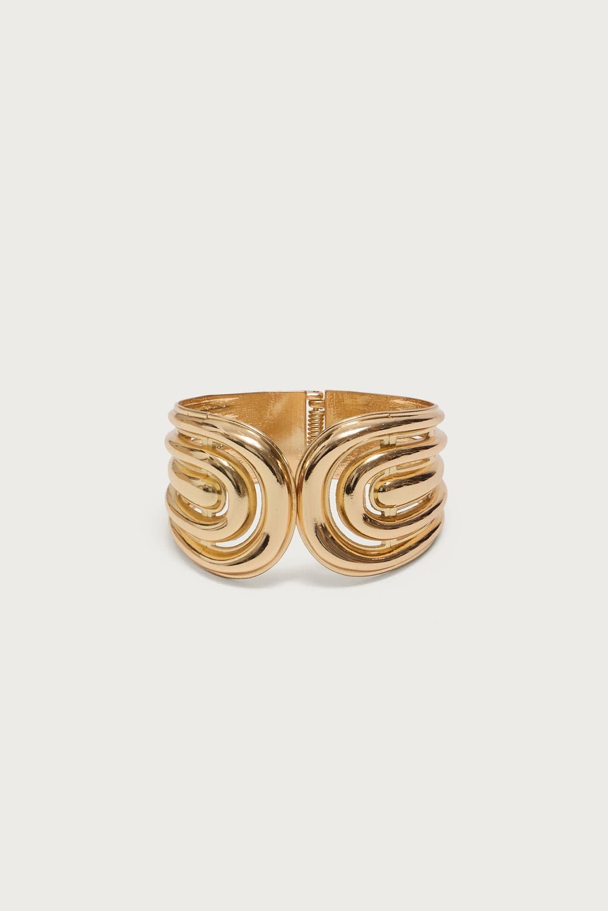 Swirly Arm Cuff Gold Tone Metal Swirl Design 2.7 Inch Length
