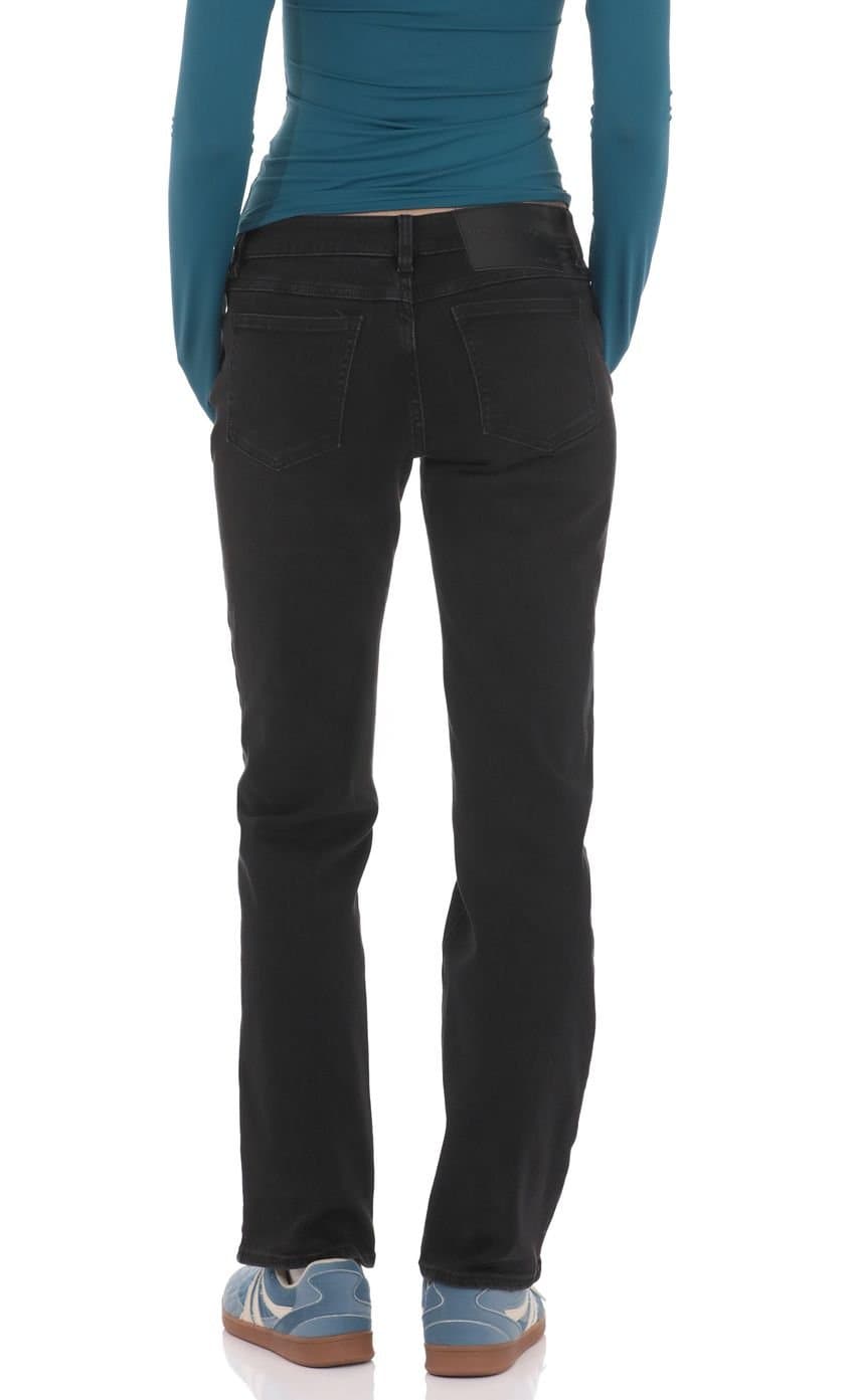 Low Rise Straight Leg Jeans in Black
