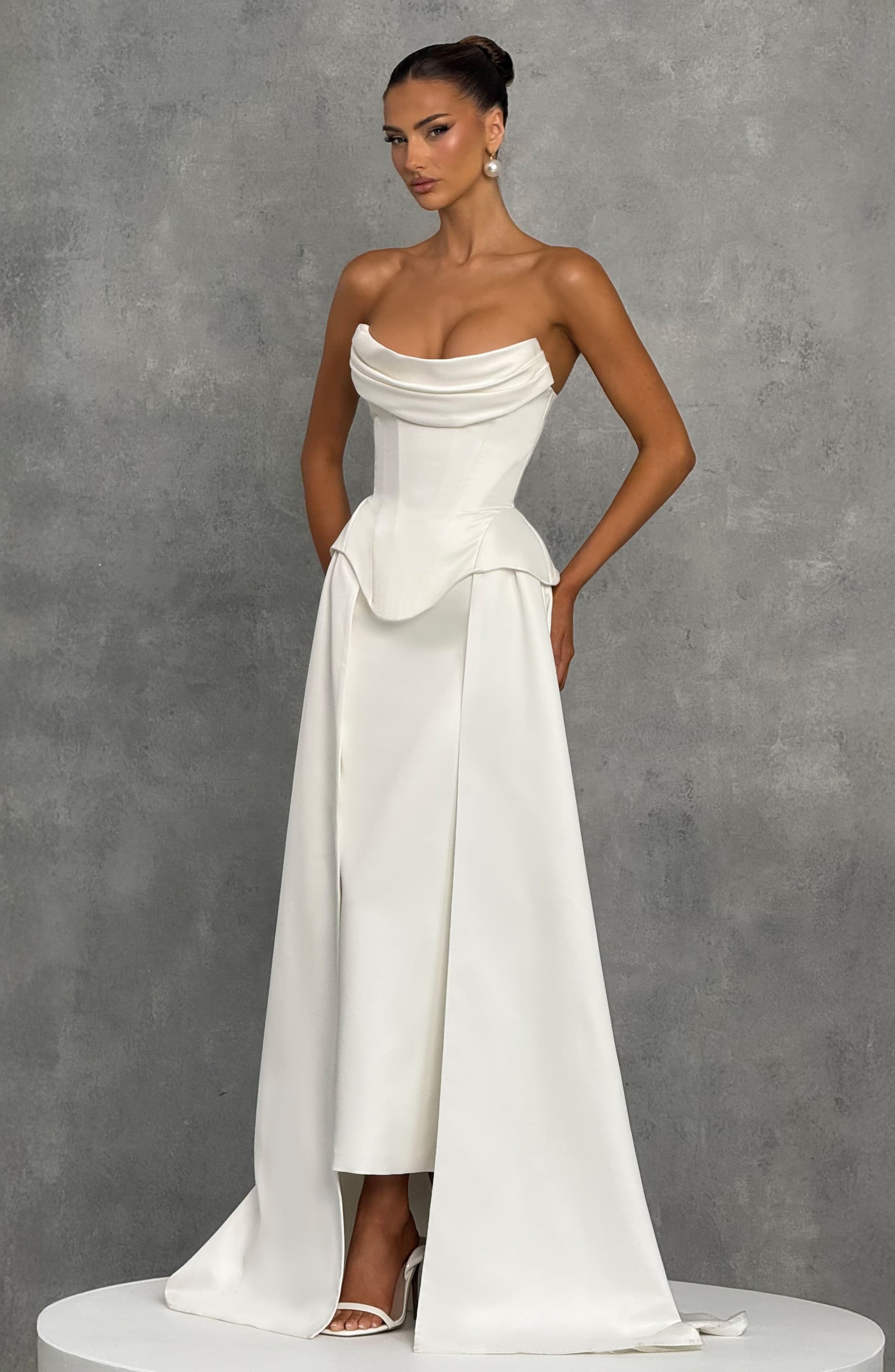 Neri Skirt Train in Ivory Duchess Satin - Detachable Bridal Train