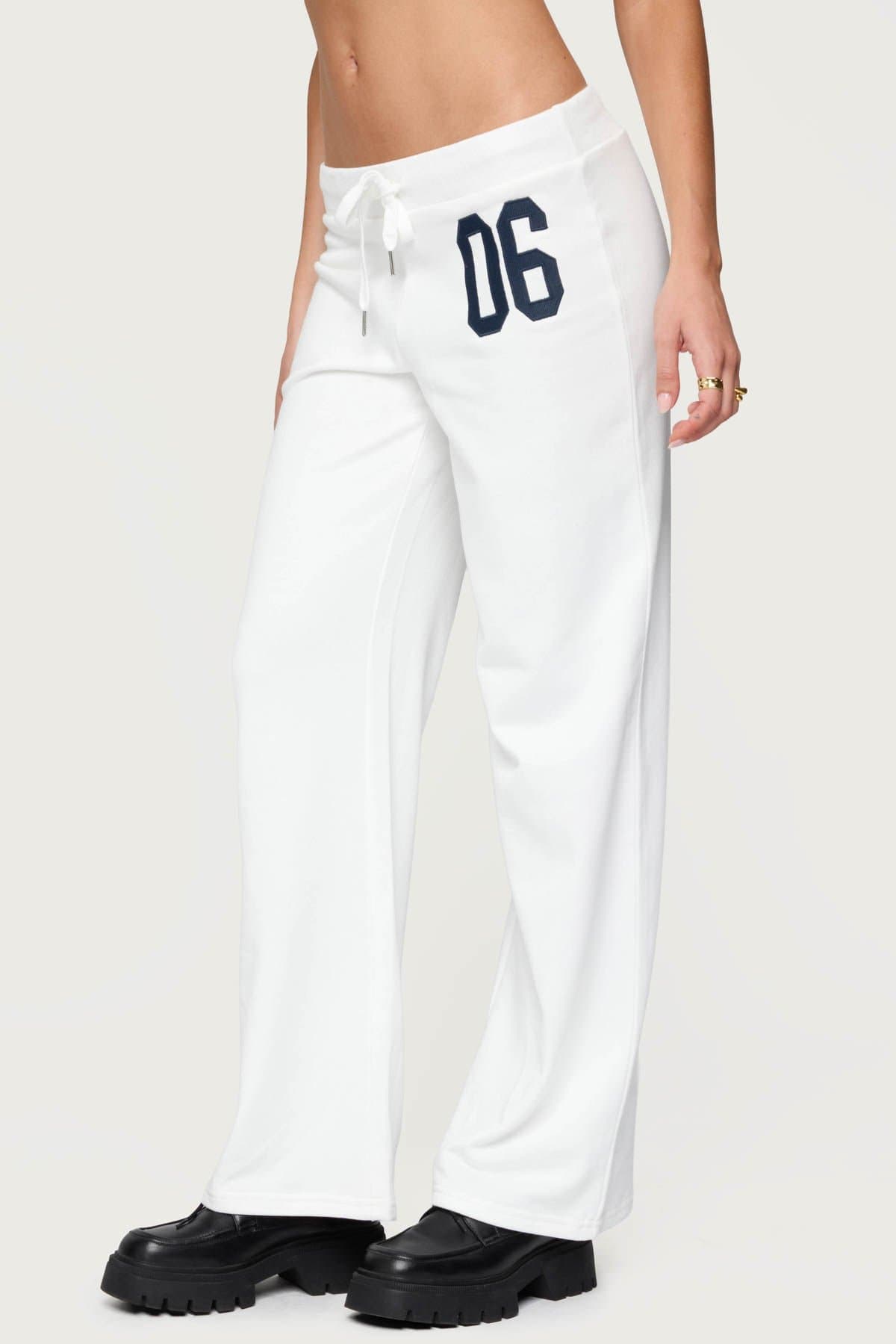 06 Sweatpants Straight Leg Fit Adjustable Tie Waist Embroidered Patch Cotton Polyester