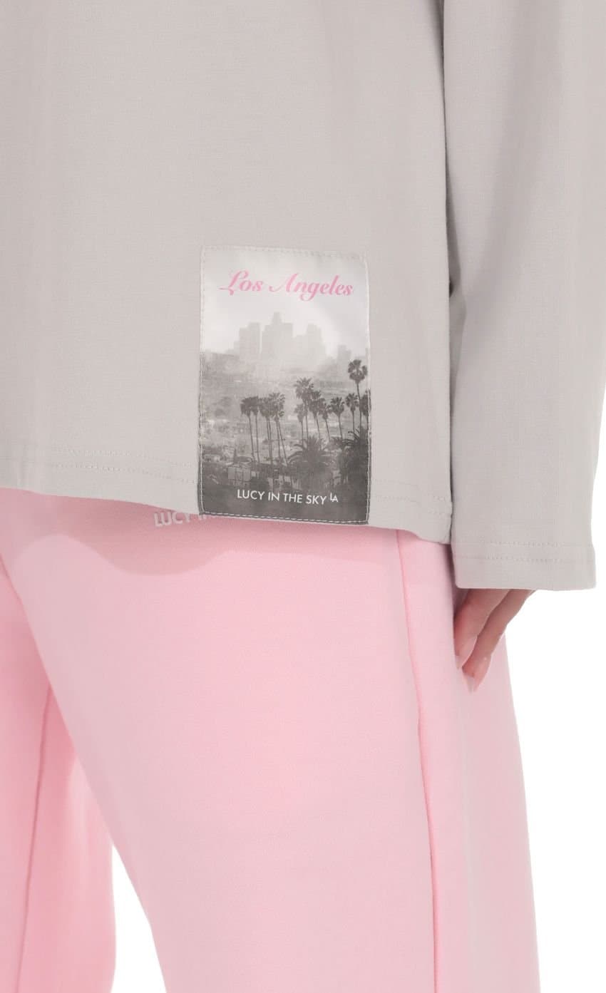 Lucy Graphic Crewneck Shirt in Grey