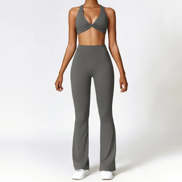 Black Yoga Gym Set - Sports Bra + Leggings