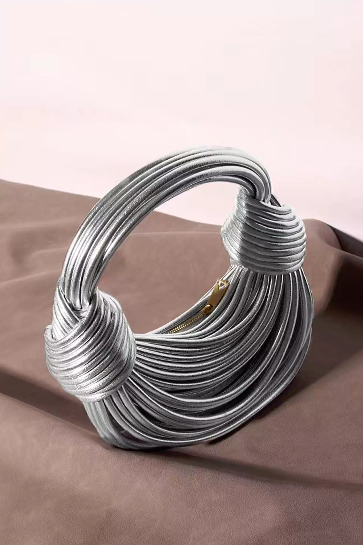 Silver Knotted PU Fashion Bag - Stylish & Functional