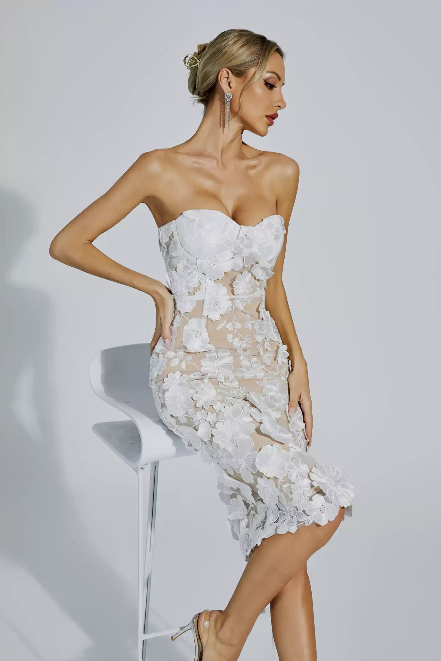 Elegant White Lace Off-Shoulder Evening Dress
