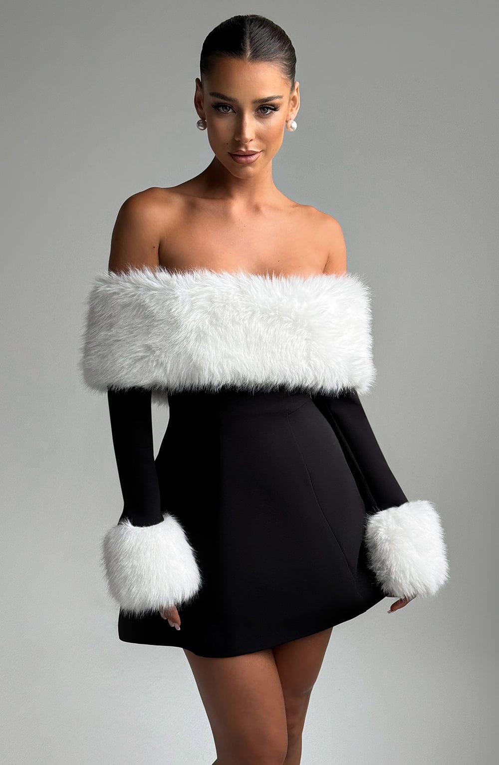 Chic Black/White Bubble Hem Mini Dress
