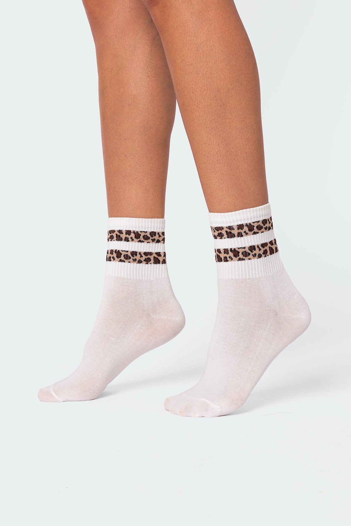 Stripe Pattern Cotton Socks in White Color