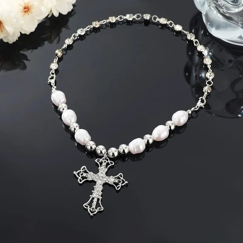 Womens Silver Gothic Pendant Necklace - Premium Zinc Alloy