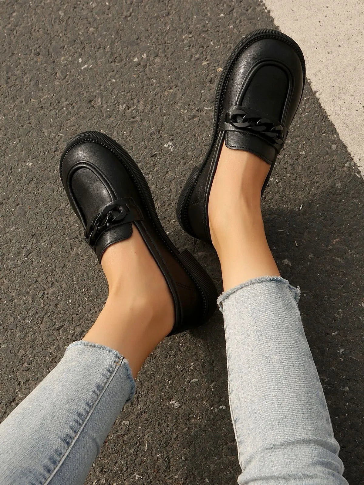 Womens Black Round Toe Flat Loafers Shoes