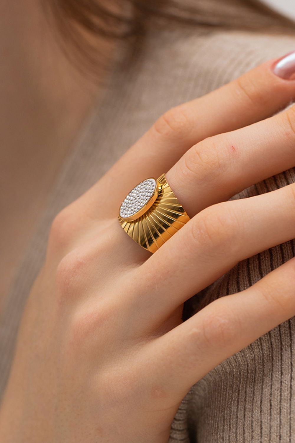 Modern Stainless Steel 18K Gold Plated White & Black Wide Band Open Ring
