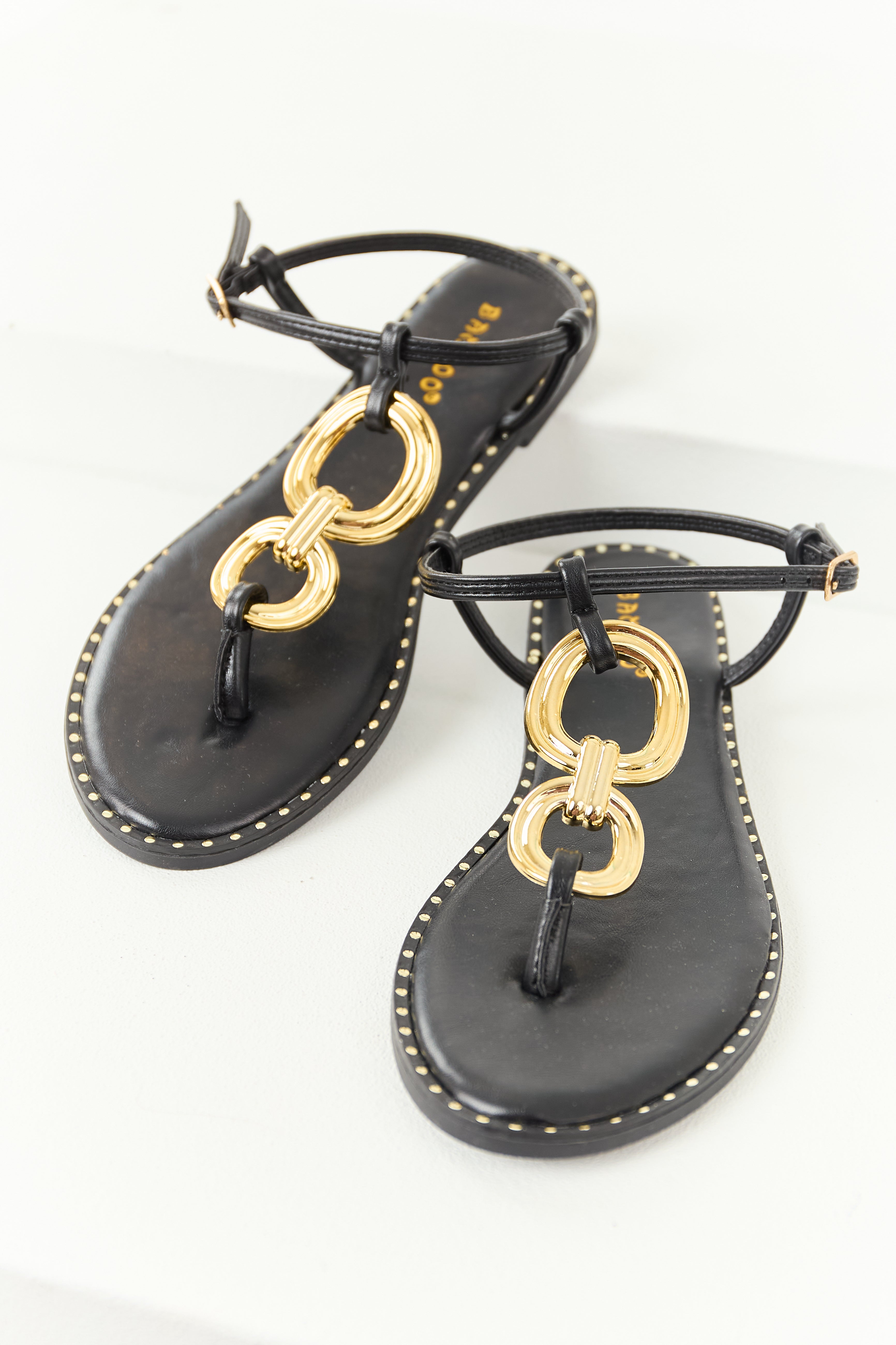 Black T-Strap Thong Sandals - Stylish & Sleek Summer Sandals