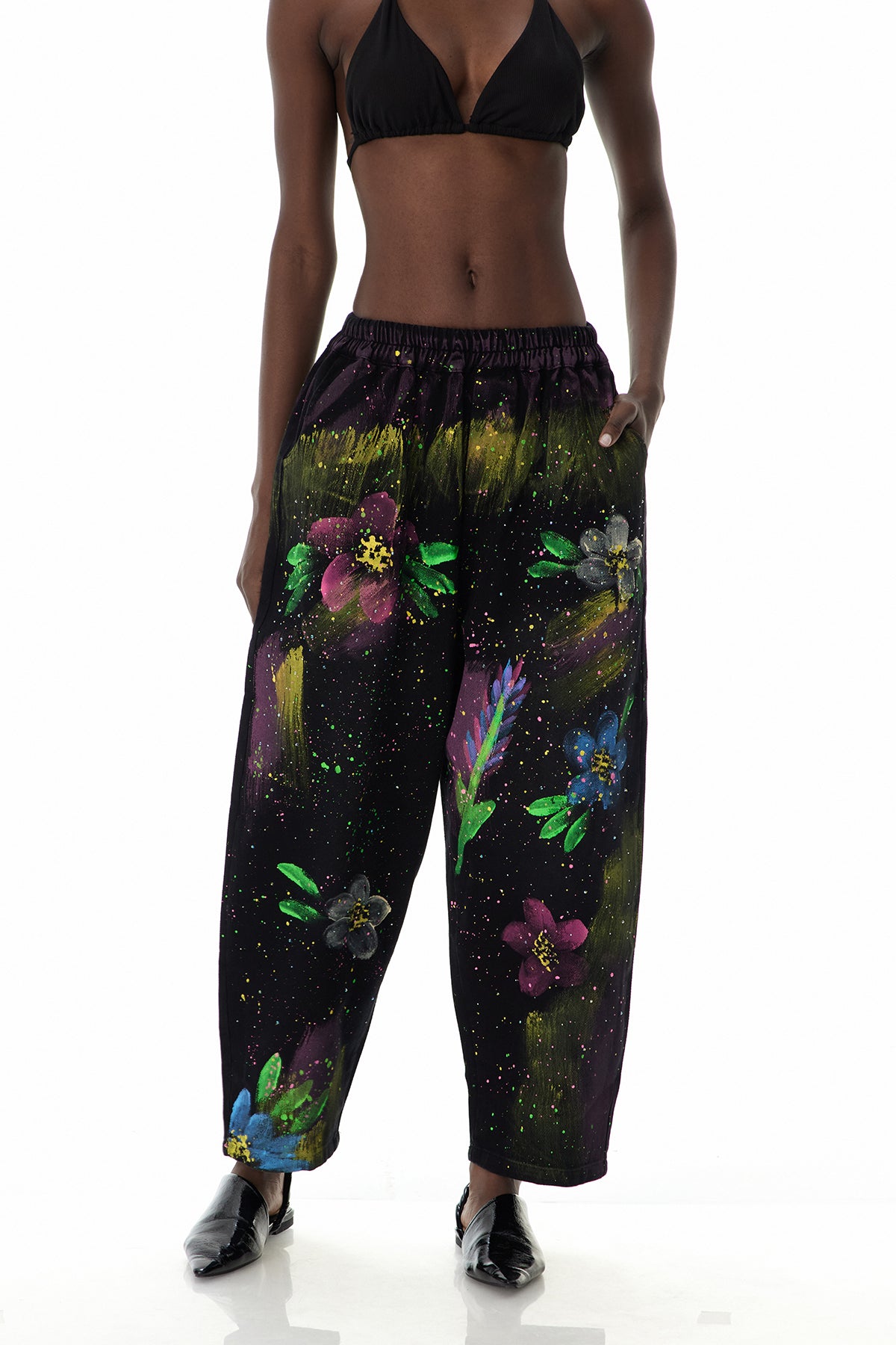 Floral Graffiti Print Jeans - Urban Edge Style