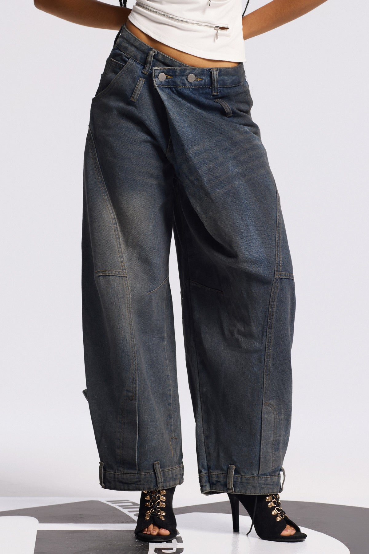 Baggy Blue Printed Asymmetric Jeans
