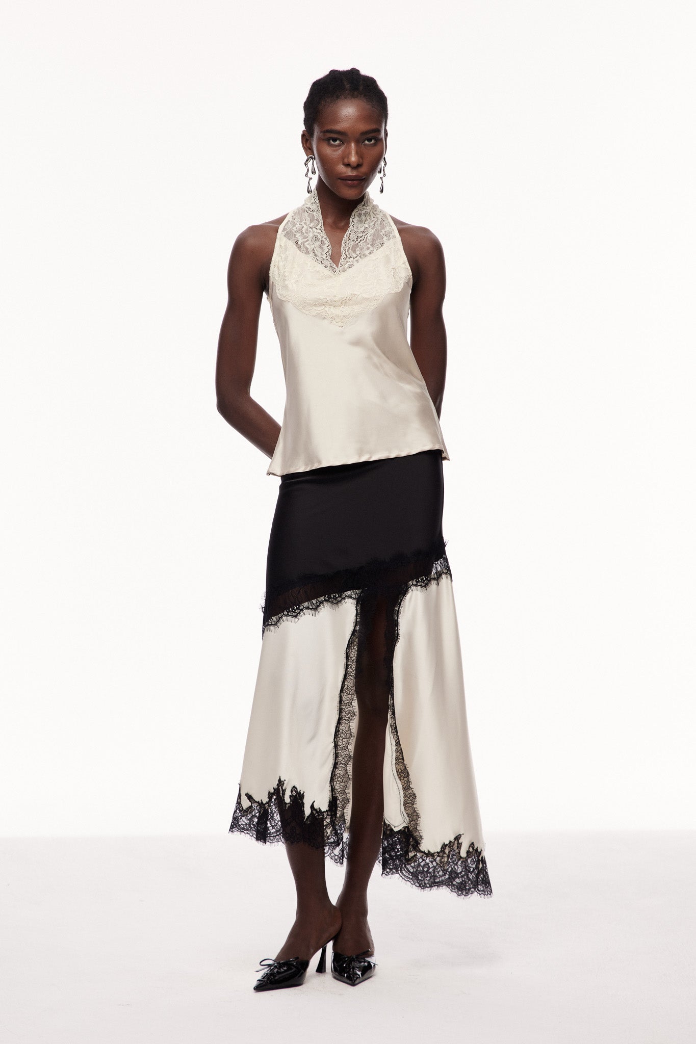 Champagne Lace Satin Qipao Top - Elegant Sleeveless Womens Blouse