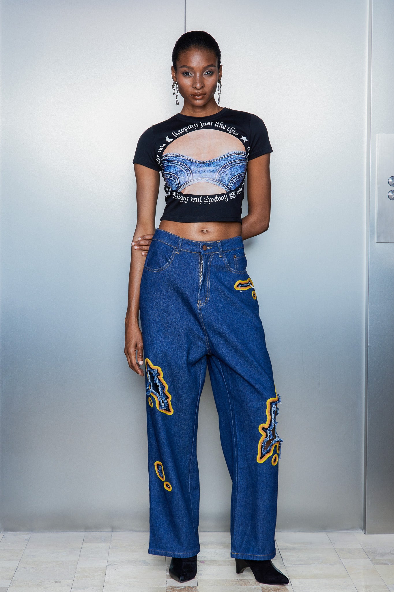 Blue Embroidered Cutout Denim Jeans - Urban Edge Style