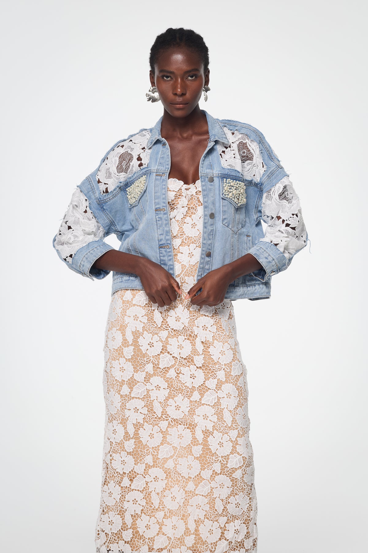 Elegant Floral Pearl Denim Jacket - Stylish Lace Design
