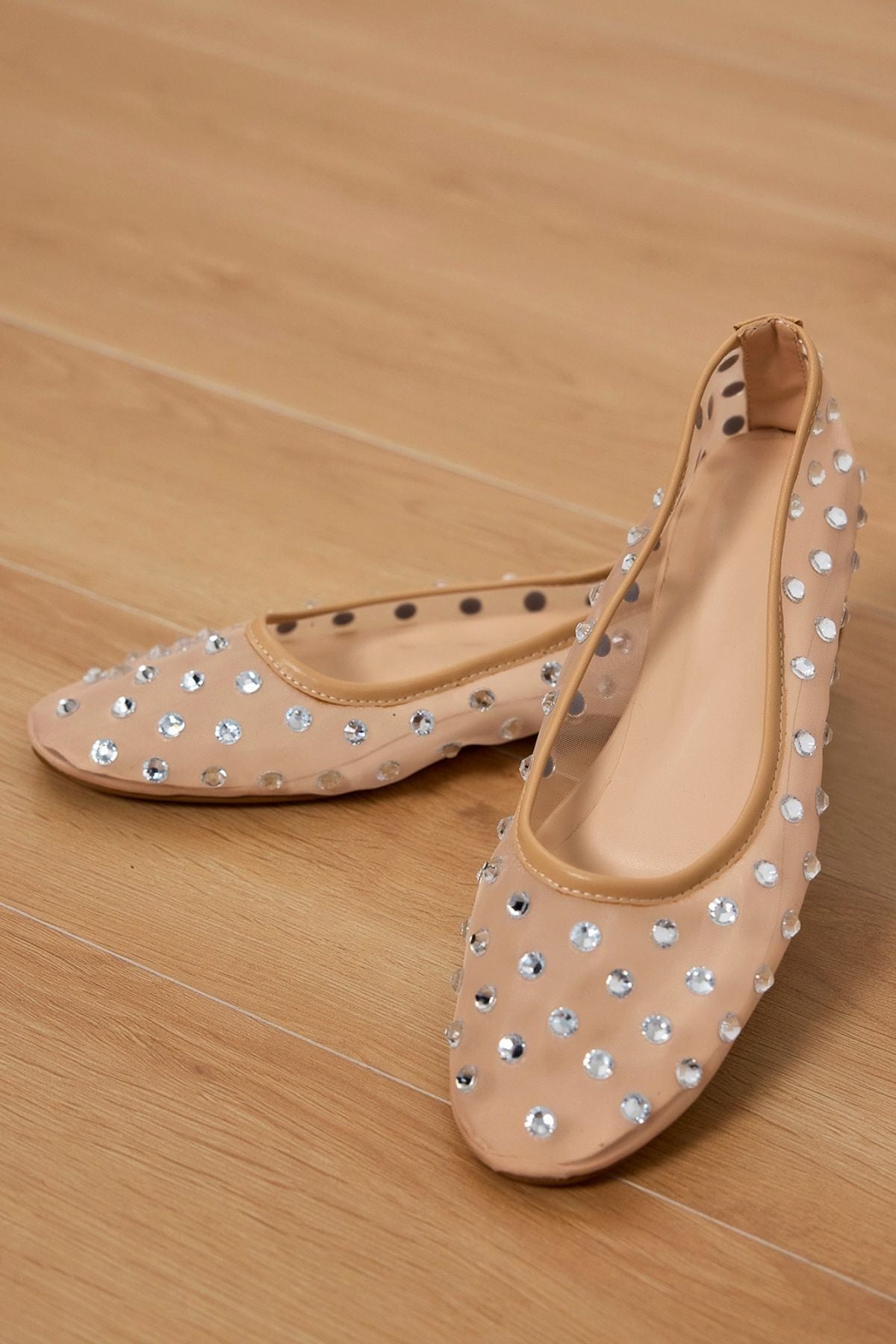 Apricot Rhinestone Mesh Flats for Elegant Glamour